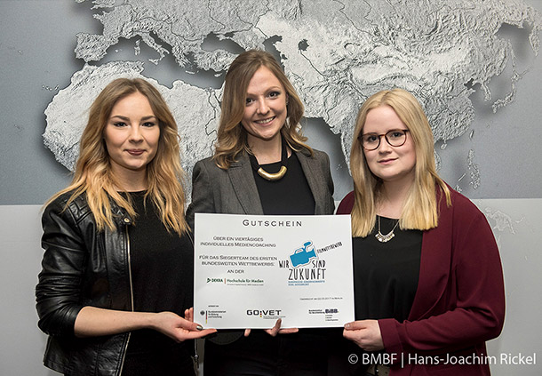 Mediengestalterinnen-Team aus Bielefeld gewinnt Filmwettbewerb des BMBF